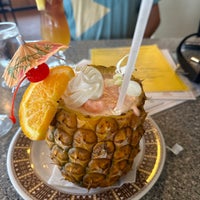 Photo taken at Pineapples Island Fresh Cuisine by Sheetal G. on 5/27/2023