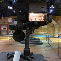Photo taken at Metro Rail - Hollywood/Vine Station (B) by ゆき ば. on 3/11/2023