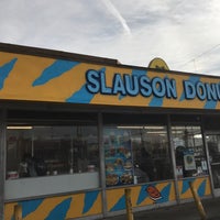 Photo taken at Slauson Donuts by Winston &amp;quot;Stone&amp;quot; F. on 12/25/2017