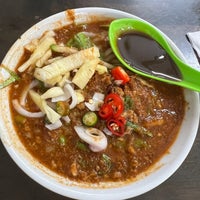 Photo taken at Penang Road Famous Teochew Chendul (Tan) by Annie N. on 3/1/2024