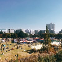 Photo taken at Floating Garden (Roof) by みこっこ on 11/5/2017