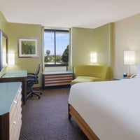 Das Foto wurde bei Holiday Inn San Jose - Silicon Valley, an IHG Hotel von Holiday Inn San Jose - Silicon Valley, an IHG Hotel am 1/4/2023 aufgenommen