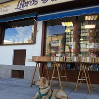รูปภาพถ่ายที่ Libros Alcaná โดย Libros Alcaná เมื่อ 9/12/2015