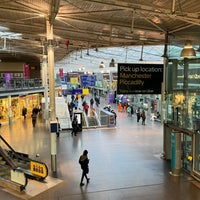 Photo taken at Manchester Piccadilly Railway Station (MAN) by Nino M. on 4/15/2024