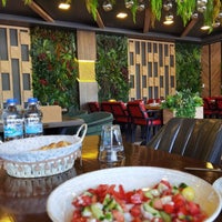 Das Foto wurde bei Şelale Restoran von Erdem D. am 5/17/2023 aufgenommen