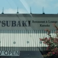 Foto tomada en Tsubaki Restaurant Lounge  por Sheryl D. el 7/1/2017
