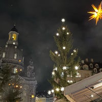 Photo taken at Advent auf dem Neumarkt by Rosalie 7. on 12/1/2022