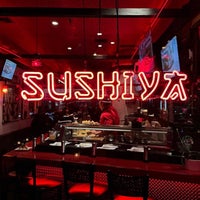 Foto tirada no(a) Sushiya on Sunset por ꪀꪖ em 2/26/2024