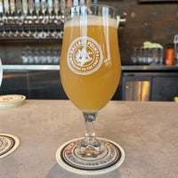 Photo taken at Ballast Point Brewing Company by Turner U. on 4/27/2022