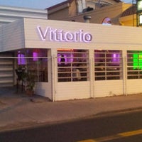 รูปภาพถ่ายที่ Pub Vittorio โดย Bastian B. เมื่อ 8/29/2013