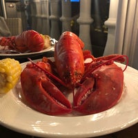 9/20/2019 tarihinde Kelly V.ziyaretçi tarafından Top of Newport Bar + Kitchen'de çekilen fotoğraf