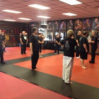 6/28/2014 tarihinde Chris L.ziyaretçi tarafından Horizon Martial Arts &amp;amp; Karate'de çekilen fotoğraf