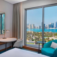 Foto tirada no(a) DoubleTree by Hilton Sharjah Waterfront Hotel &amp;amp; Residences por DoubleTree by Hilton Sharjah Waterfront Hotel &amp;amp; Residences em 11/17/2023