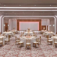 Foto scattata a The WB Abu Dhabi, Curio Collection by Hilton da The WB Abu Dhabi, Curio Collection by Hilton il 6/30/2023