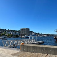 Photo taken at Lake Union Park by Angie J. on 8/4/2023