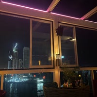Das Foto wurde bei Barfly by Buddha-Bar Dubai von Abdulelah am 4/12/2024 aufgenommen