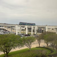 Photo taken at Houston Airport Marriott by Curt S. on 3/18/2023