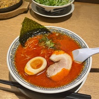 Photo taken at 丸源ラーメン 豊中千里店 by ゆい on 12/24/2023