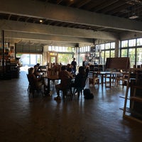 Foto diambil di Coava Coffee Roasters Cafe oleh Langhorne J. pada 10/2/2022