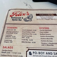 Снимок сделан в Felix&#39;s Restaurant &amp; Oyster Bar пользователем Rey-Es H. 4/6/2023