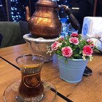 Photo taken at Al Afandy Nargile Cafe &amp;amp; Restaurant by Mohamed A. on 2/5/2018