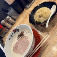 Photo taken at 熟成豚骨ラーメン 戸島 守山口店 by 銀次郎 .. on 12/13/2023