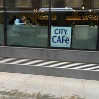 Foto tirada no(a) City Cafe por Myo Hlaing A. em 4/15/2016
