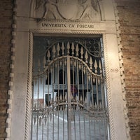 Photo taken at Università Ca&amp;#39; Foscari Venezia by Маришка К. on 4/14/2023