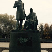Photo taken at Парк культуры и отдыха им. А. С. Пушкина by Виктория🐼 on 10/23/2016