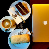 2/11/2016にLorraine M.がBussola Coffeeで撮った写真