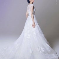 Das Foto wurde bei Cavallo Spose - Abiti da sposa, cerimonia e accessori von Cavallo Spose - Abiti da sposa, cerimonia e accessori am 9/14/2015 aufgenommen