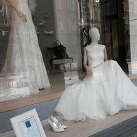 9/14/2015 tarihinde Cavallo Spose - Abiti da sposa, cerimonia e accessoriziyaretçi tarafından Cavallo Spose - Abiti da sposa, cerimonia e accessori'de çekilen fotoğraf