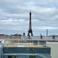Das Foto wurde bei Canopy by Hilton Paris Trocadero von Slainte Y. am 7/30/2023 aufgenommen
