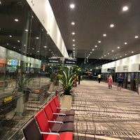Photo taken at Skytrain Station B by みこ on 7/20/2019