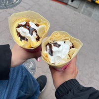 Photo taken at Marion Crepes by 半蔵門 on 3/28/2024