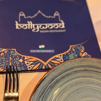 Foto scattata a Bollywood Indian Restaurant da Nazim M. il 7/16/2023