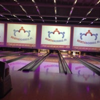 Photo taken at Bowling Almere by Daniëlle A. on 11/5/2015