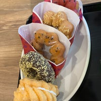 Photo taken at Mister Donut by やぶきち on 9/12/2020