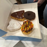 Photo taken at Sublime Doughnuts by Amer D. on 3/23/2024