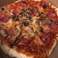 7/15/2018 tarihinde Antonio F.ziyaretçi tarafından Ópera : Pizza'de çekilen fotoğraf