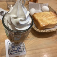 Photo taken at Komeda&amp;#39;s Coffee by くらむぼん on 1/11/2021