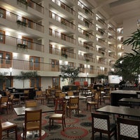 Photo taken at Embassy Suites by Hilton by Suzuki R. on 1/15/2024
