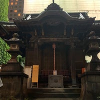 Photo taken at 高山稲荷神社 by Robin B. on 5/23/2023