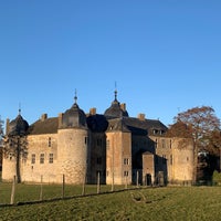 2/28/2022 tarihinde Robin B.ziyaretçi tarafından Château de Lavaux-Sainte-Anne'de çekilen fotoğraf