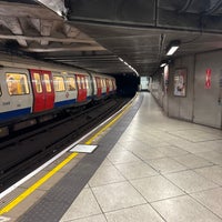 Photo taken at Westminster London Underground Station by Harry C. on 12/4/2023