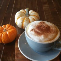 10/31/2018 tarihinde Dong K.ziyaretçi tarafından Cityplus Coffee'de çekilen fotoğraf