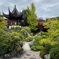 Photo taken at Dr. Sun Yat-Sen Classical Chinese Garden by Ellie T. on 8/5/2023