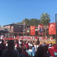 Photo taken at Özel Profesyonel İlgim Koleji by Gülperi A. on 10/28/2022