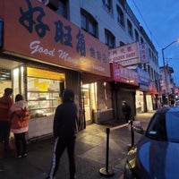 Photo taken at Good Mong Kok Bakery by Belinda L. on 12/27/2023