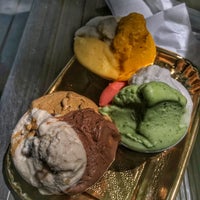 6/9/2018 tarihinde Jake R.ziyaretçi tarafından Gelateria Del Biondo'de çekilen fotoğraf